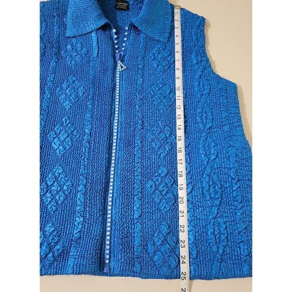 Magic Woman Turquoise Vest - Picture 4 of 10